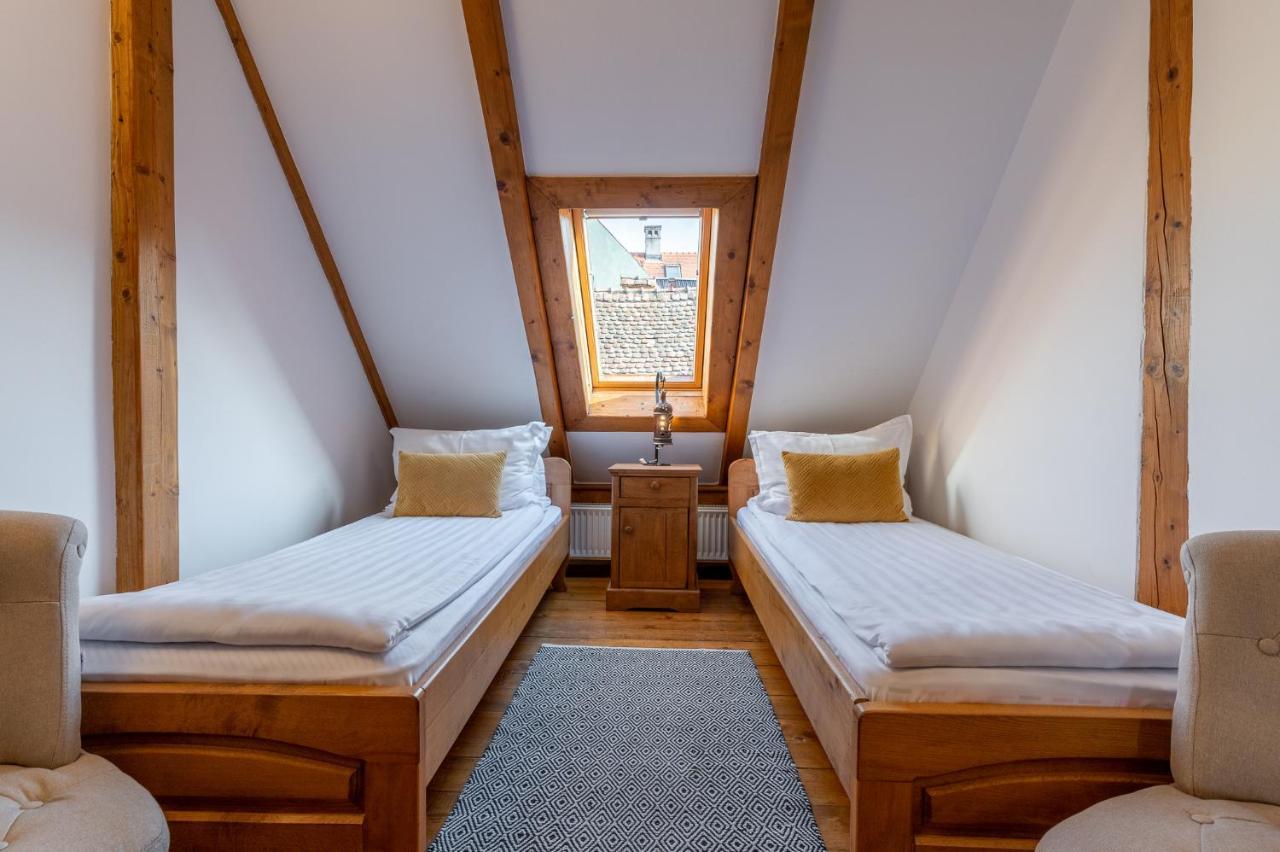 Boutique Hotel Von Graf Sighişoara Esterno foto