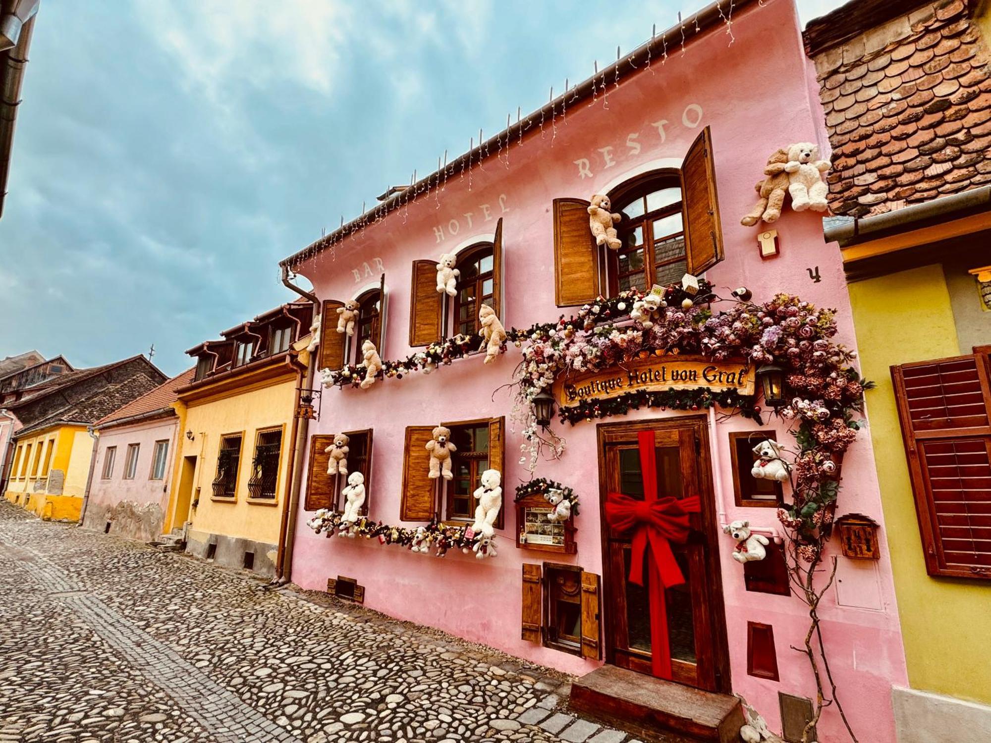 Boutique Hotel Von Graf Sighişoara Esterno foto